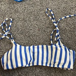 Billabong tie bikini top